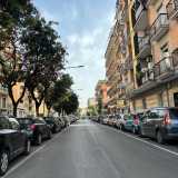Siamo nella parte �bassa� di Poggiofranco. Qui, nei pressi della piazzetta dei Papi...